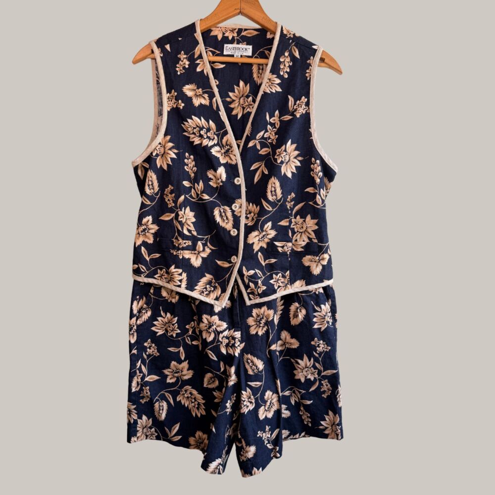 Vintage 90’s Eastbrook Gorpcore Cottagecore Vest and Shorts Set